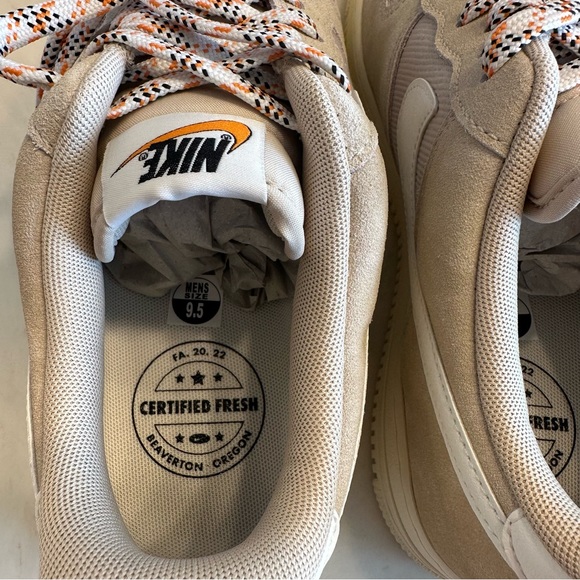 Nike Air Force 1 - Picture 9 of 10